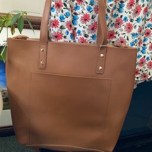 NWT Henny+Lev  tan handbag